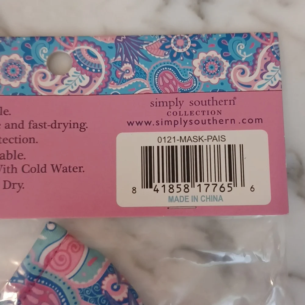 Simply Southern face mask pineapple and floral print simply soft mask new w/ tag